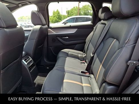 Certified 2025 MAZDA CX-70 Plug-In Hybrid w/ Premium Plus AWD/4WD image 12