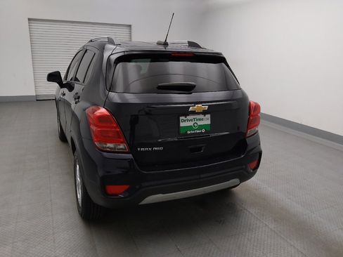Used 2021 Chevrolet Trax LT AWD/4WD image 6