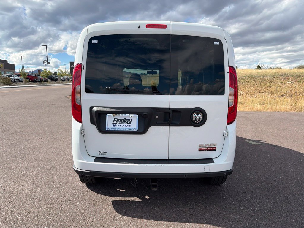 Used 2018 RAM ProMaster City Tradesman SLT w/ Lights & Wheels Group FWD image 5