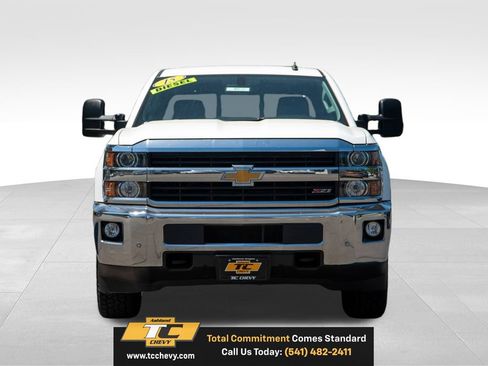 Used 2015 Chevrolet Silverado 2500 LTZ w/ Duramax Plus Package AWD/4WD image 2