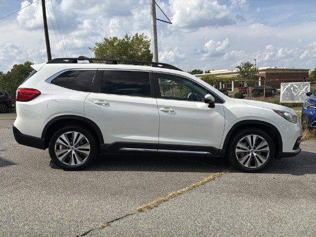 Used 2022 Subaru Ascent Limited AWD/4WD image 14