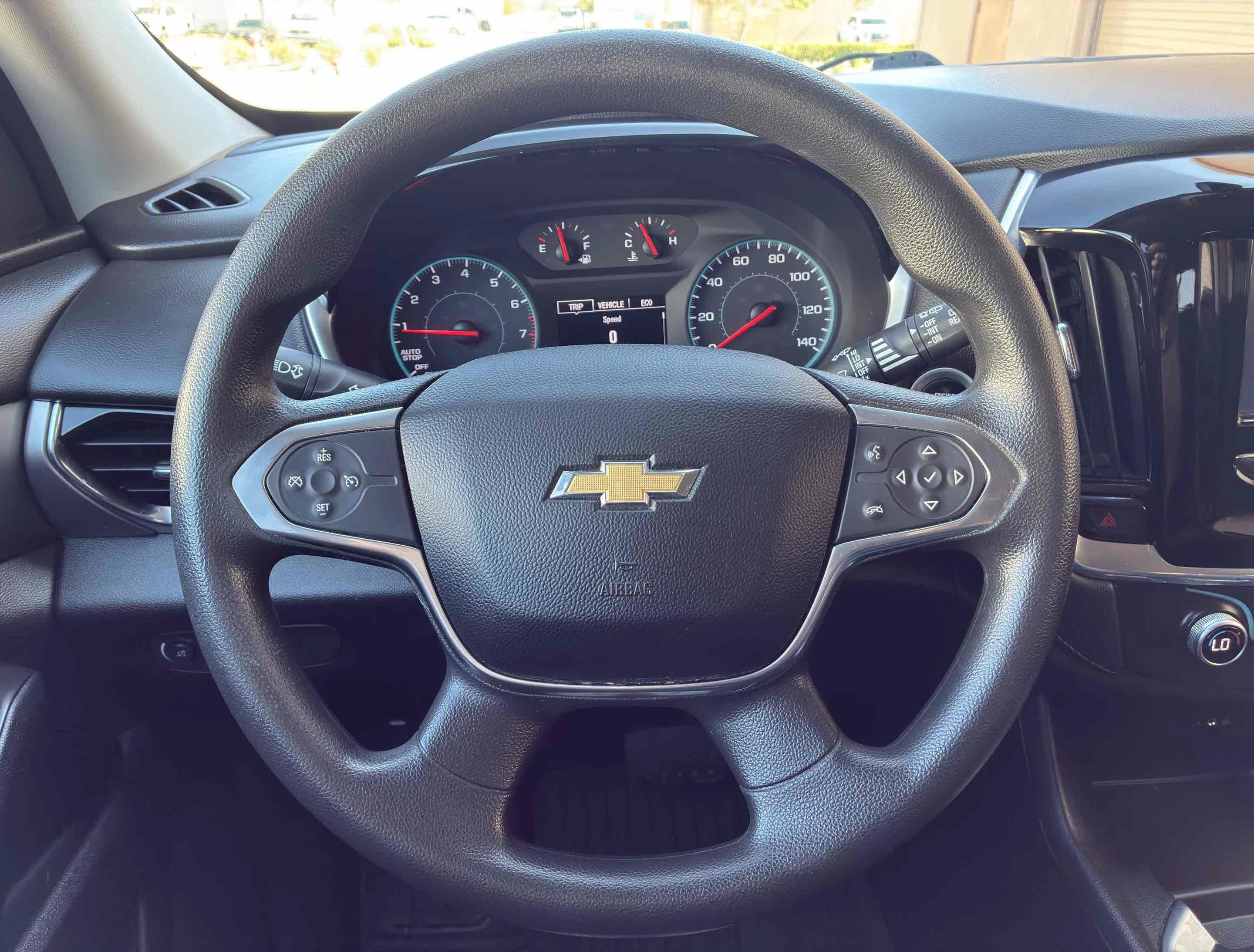 Used 2018 Chevrolet Traverse LS AWD/4WD image 18