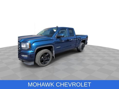 Used 2017 GMC Sierra 1500 SLE w/ Elevation Edition AWD/4WD image 4