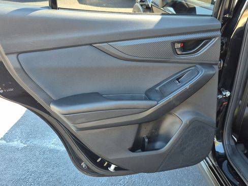 Used 2019 Subaru Crosstrek 2.0i Premium w/ Eyesight System image 14