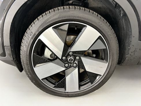 Used 2023 Volvo C40 P8 Recharge Ultimate w/ Protection Package Premier AWD/4WD image 37