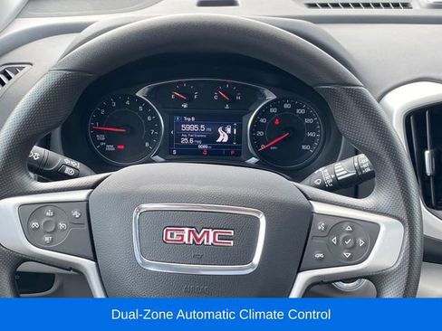 Certified 2023 GMC Terrain SLE w/ Driver Convenience Package FWD image 9