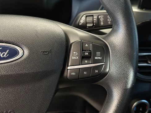 Used 2025 Ford Escape Active AWD/4WD image 11