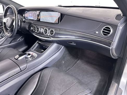 Used 2017 Mercedes-Benz S 550 S 550 image 79