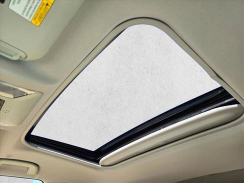 Used 2024 Toyota RAV4 Limited image 16