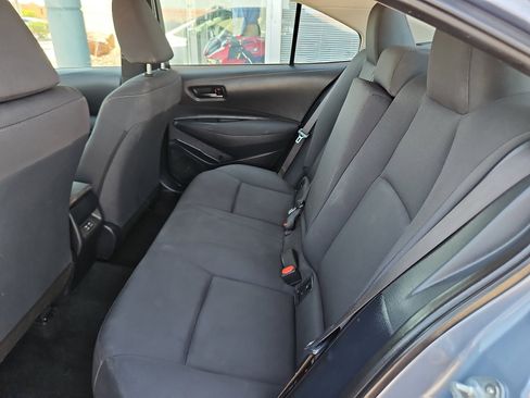 Used 2023 Toyota Corolla LE image 6