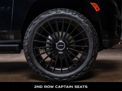 Used 2024 GMC Yukon Denali Ultimate image 12