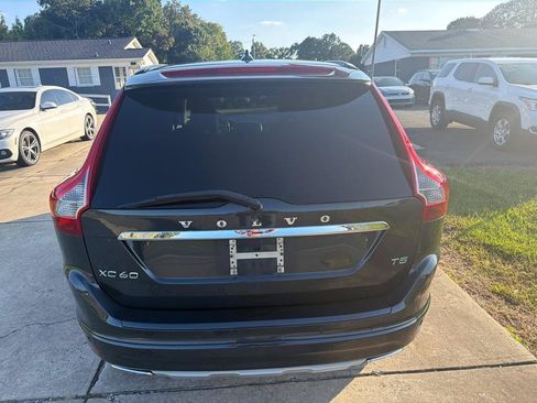 Used 2016 Volvo XC60 T5 Premier w/ Protection Package FWD image 13