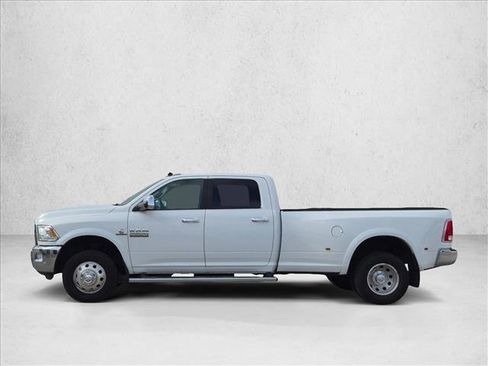 Used 2018 RAM 3500 Laramie AWD/4WD image 8