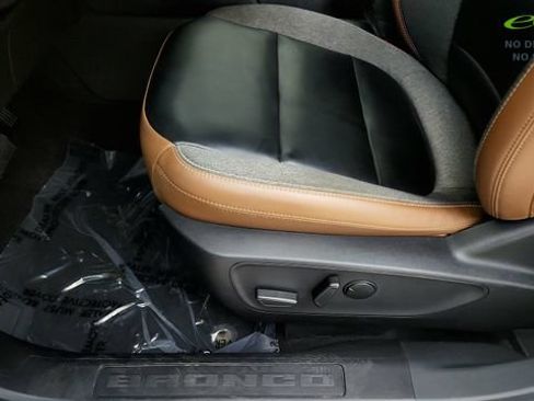 Used 2024 Ford Bronco Sport Outer Banks w/ Tech Package AWD/4WD image 48