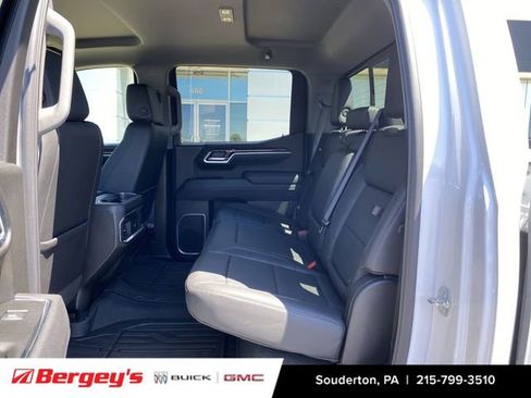 Used 2025 GMC Sierra 1500 Elevation w/ Elevation Premium Package AWD/4WD image 29