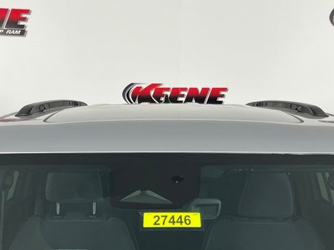 New 2025 Jeep Grand Cherokee Laredo X w/ Luxury Tech Group I image 7