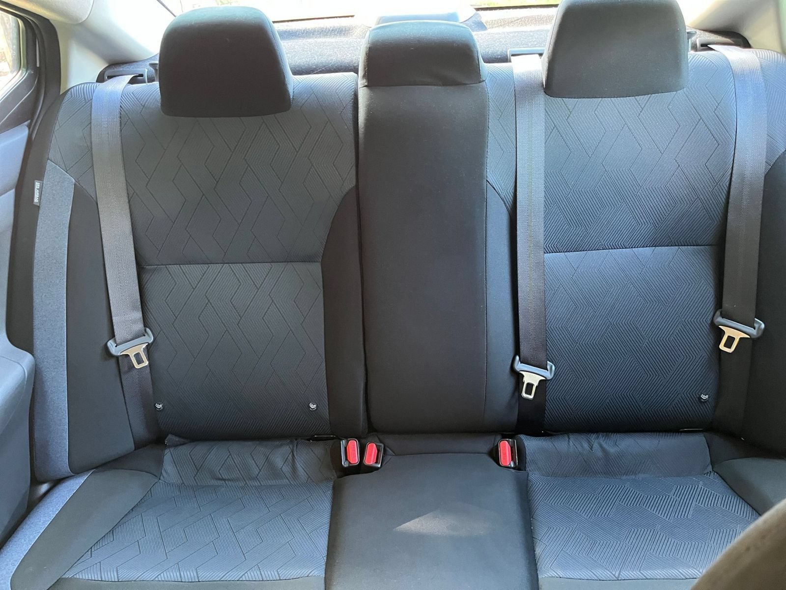 Used 2025 Nissan Versa SV FWD image 39