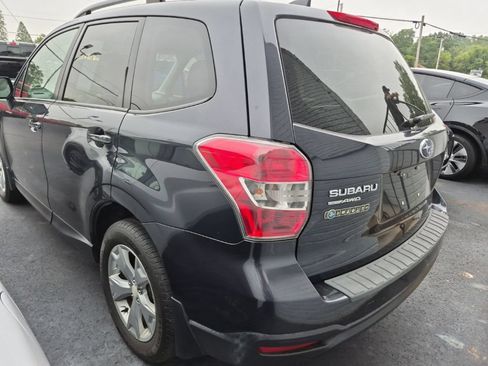 Used 2016 Subaru Forester 2.5i Premium w/ All-Weather Package AWD/4WD image 3