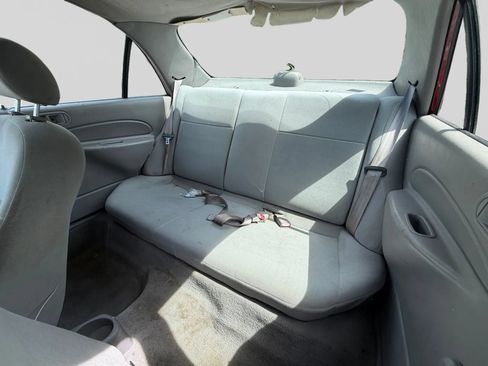 Used 2002 Ford Escort Sedan FWD image 13