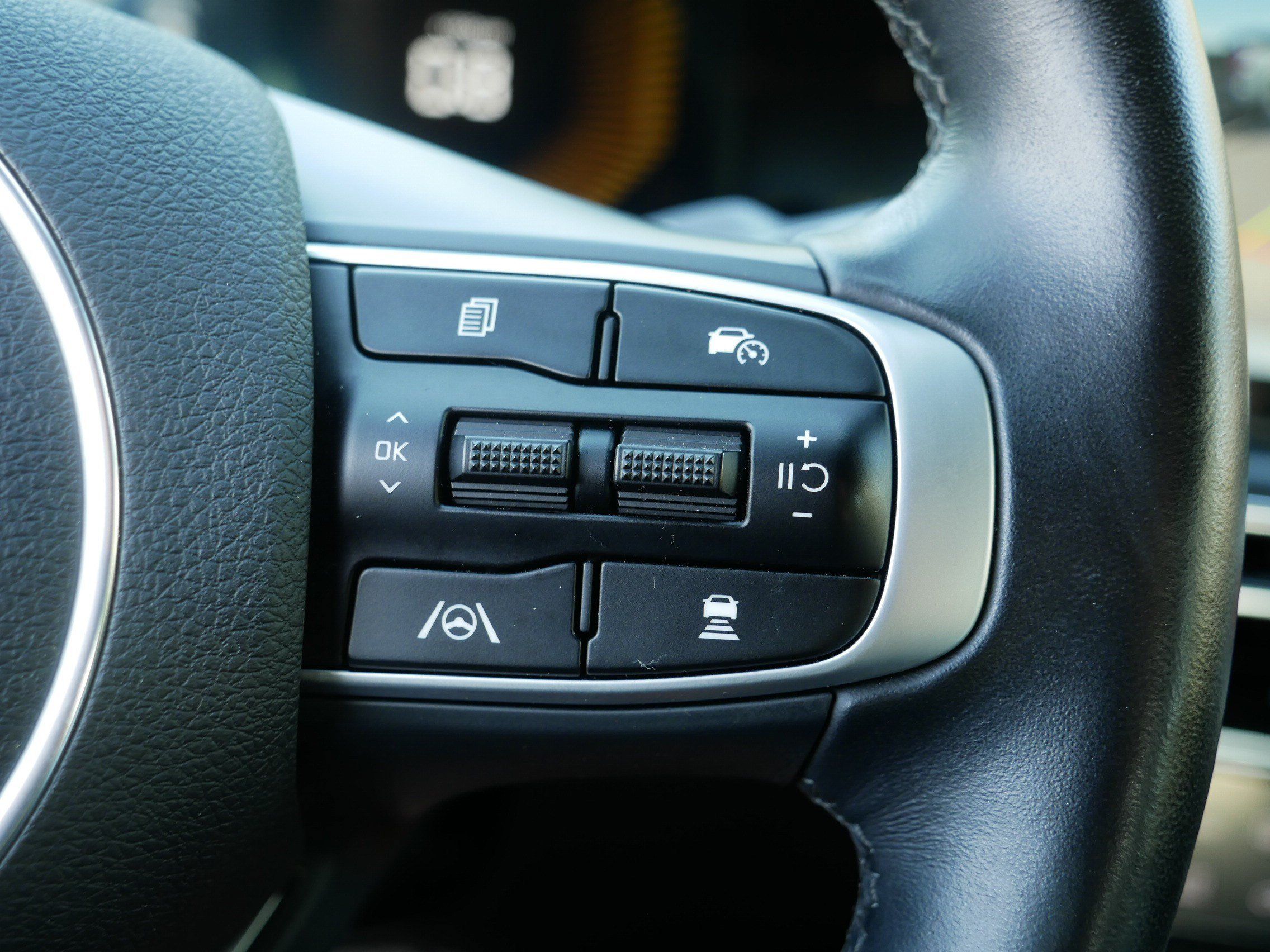 Certified 2025 Kia K5 GT-Line AWD/4WD image 29