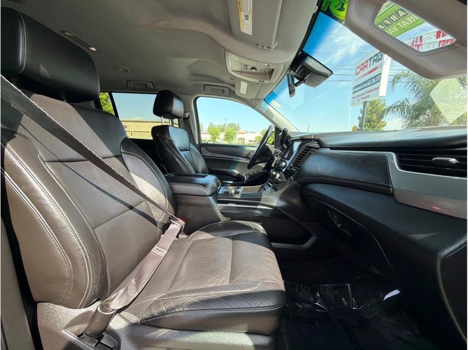 Used 2015 Chevrolet Suburban LT AWD/4WD image 16