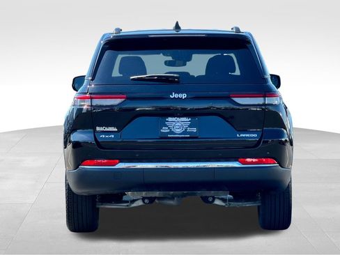 Used 2024 Jeep Grand Cherokee Laredo X AWD/4WD image 6