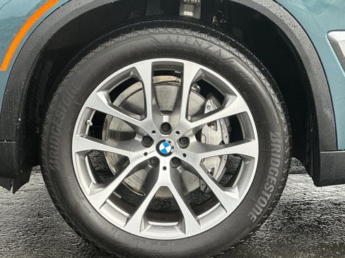 Used 2025 BMW X5 xDrive40i image 11