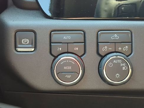 New 2025 Chevrolet Silverado 1500 LT w/ Protection Package image 25