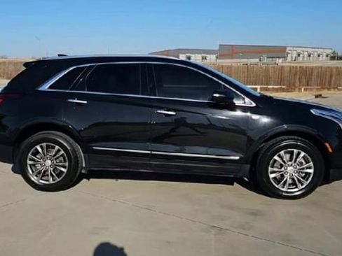 Used 2023 Cadillac XT5 Premium Luxury image 9