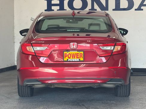 Used 2018 Honda Accord LX image 4