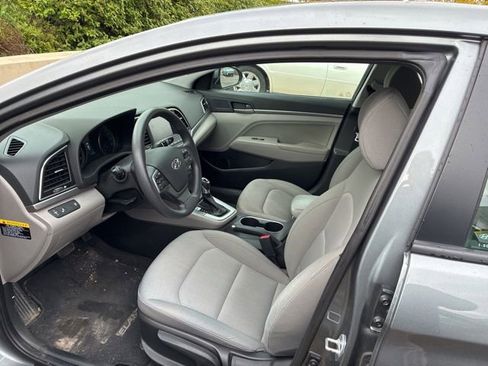 Used 2018 Hyundai Elantra SEL FWD image 5