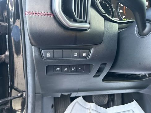 Used 2025 MAZDA CX-50 AWD 2.5 Hybrid w/ Premium Pkg image 18