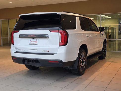 Used 2024 GMC Yukon AT4 AWD/4WD image 7