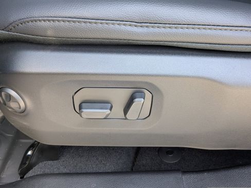 New 2025 Jeep Wrangler Sahara image 21