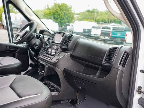 Used 2023 RAM ProMaster 2500 FWD image 17