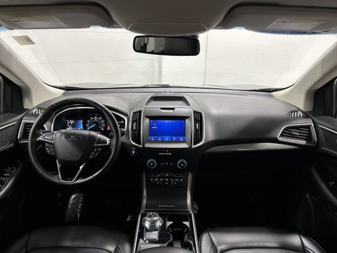 Used 2020 Ford Edge SEL w/ Cold Weather Package AWD/4WD image 14