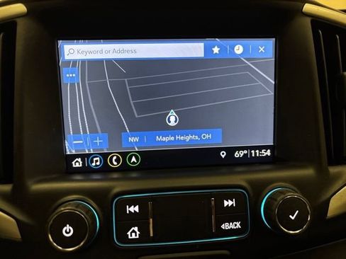 Used 2021 GMC Terrain SLT w/ Infotainment Package II AWD/4WD image 18