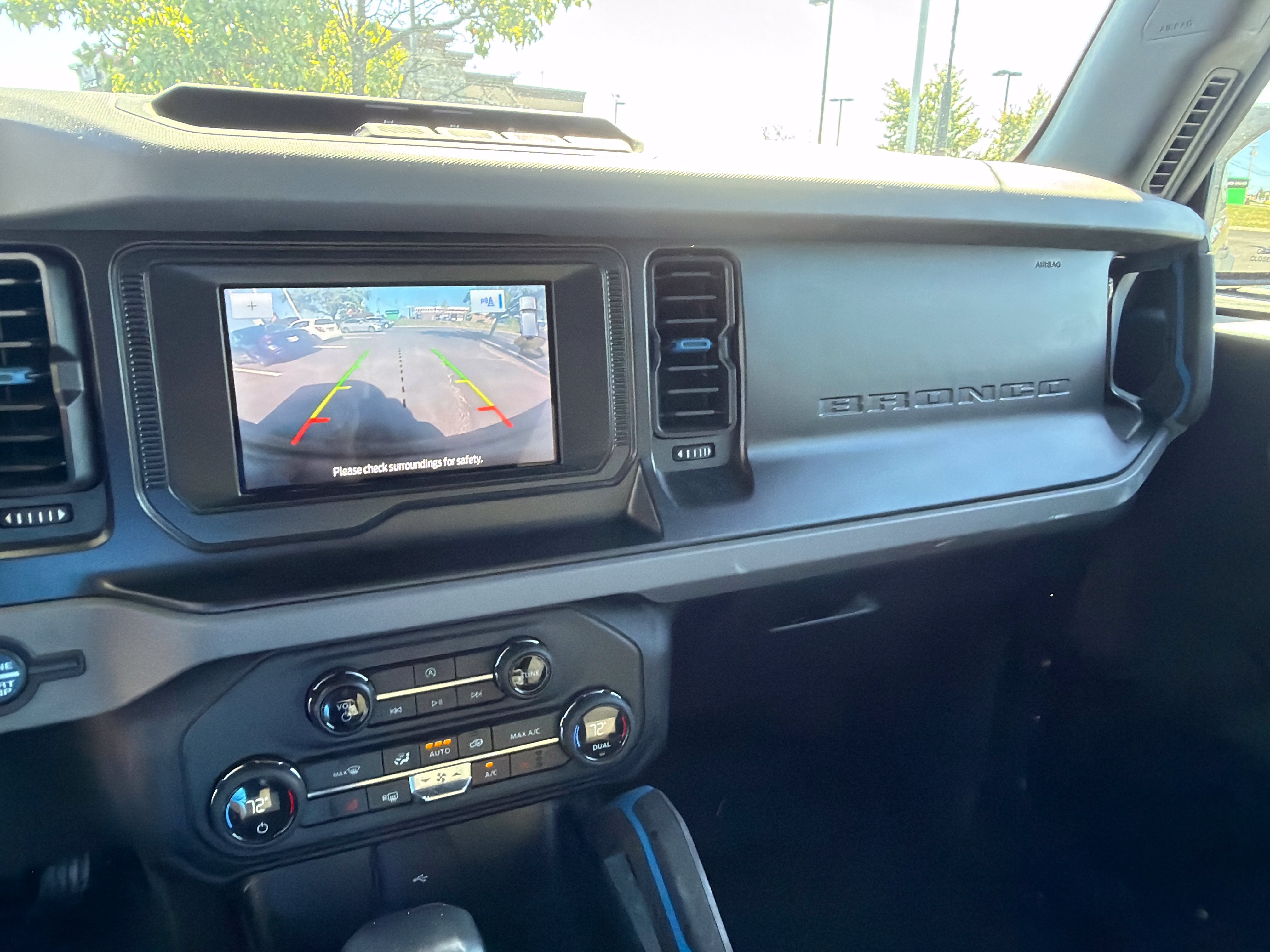 Used 2021 Ford Bronco Black Diamond AWD/4WD image 4