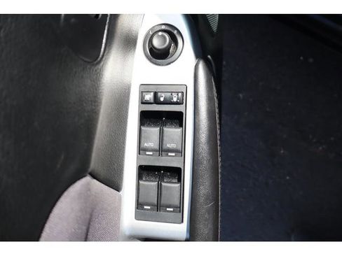 Used 2012 Chrysler 300 image 7