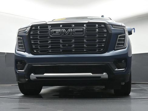 Used 2026 GMC Yukon XL Denali Ultimate AWD/4WD image 7