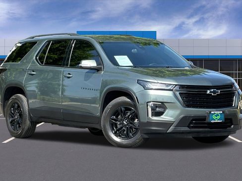 Certified 2023 Chevrolet Traverse LT w/ Midnight/Sport Edition AWD/4WD image 2