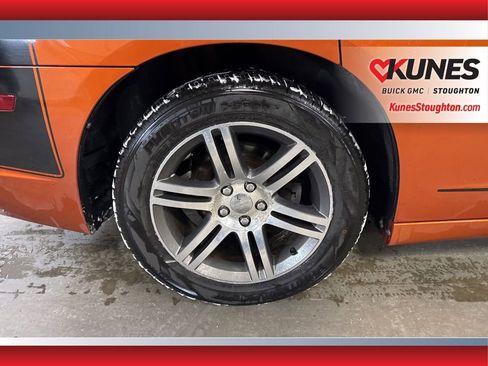 Used 2011 Dodge Charger SE image 12