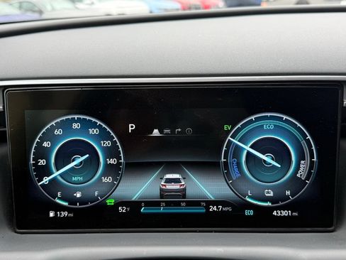 Certified 2022 Hyundai Tucson Limited AWD/4WD image 25