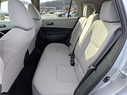 Certified 2023 Toyota Corolla Cross LE image 10