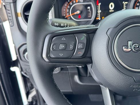 New 2026 Jeep Gladiator Willys image 15