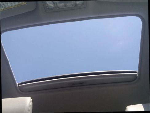 Used 2007 Toyota Camry XLE image 23