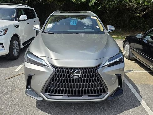 Used 2023 Lexus NX 350 AWD image 2