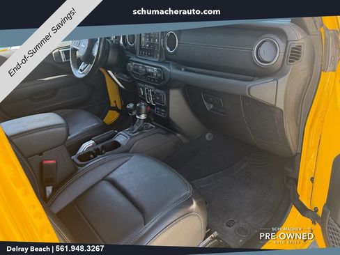 Used 2021 Jeep Wrangler Unlimited Sahara AWD/4WD image 17