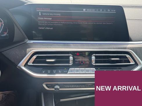Used 2022 BMW X5 xDrive40i w/ Premium Package AWD/4WD image 19
