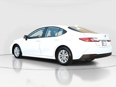 Certified 2025 Toyota Camry LE w/ Convenience Package FWD image 7